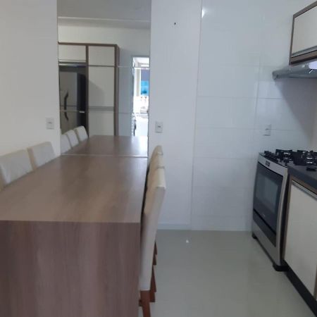 Apartamento 2 Dormitorio Praia De Bombas Apartment Bombinhas Bagian luar foto